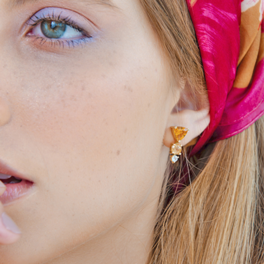 Brinco Alba em Ouro Amarelo 18k com Opala Fogo, Topázio Imperial e Topázio Branco