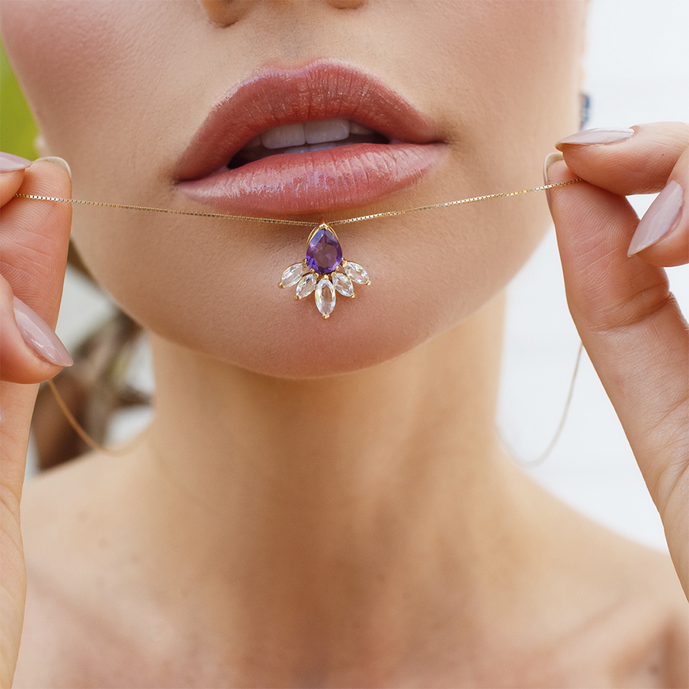 Pingente Forza em Ouro Amarelo 18k com Ametista, Topázio Branco e Diamantes