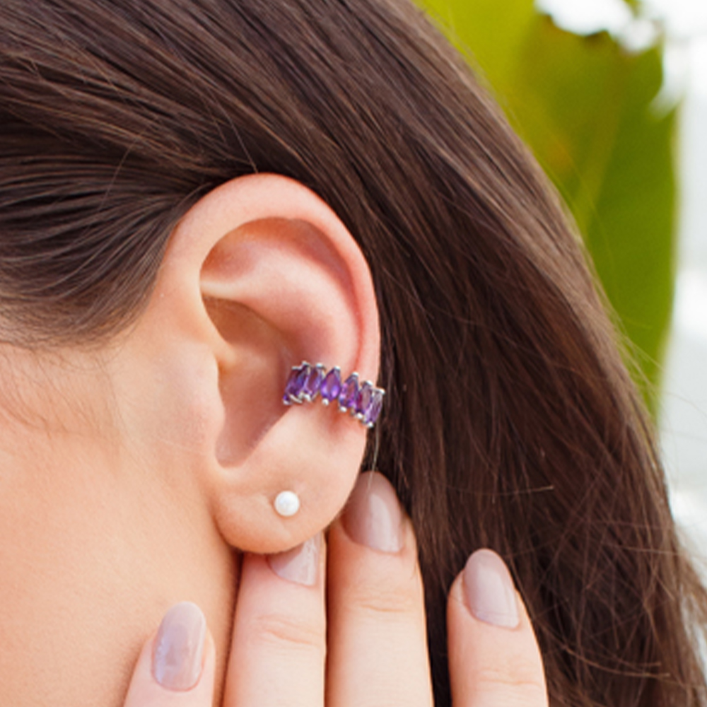 Earcuff Sal em Ouro Branco 18k com Ametista